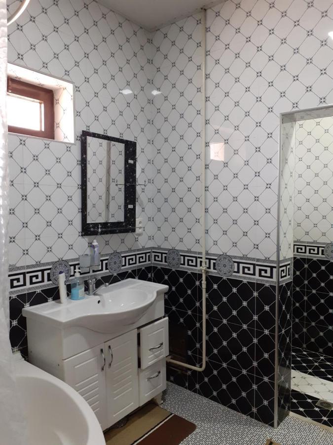 Uyut Hotel Samarkand Ngoại thất bức ảnh